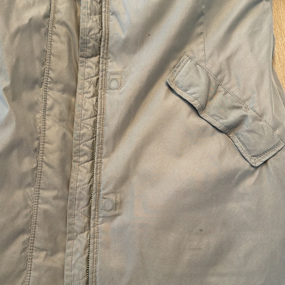 Winter jacket - Picture 3 of 3